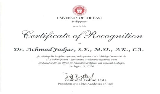 diskusi akademis di University of the East (UE) Filipina pada kegiatan Visiting Lecture di UE Filipina